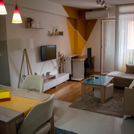 B&M Apartment Manastır Dış mekan fotoğraf